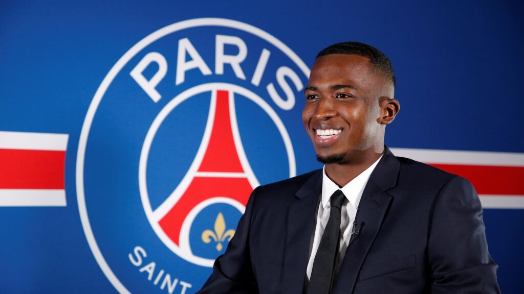 Willian Pacho: el defensor ecuatoriano que sigue haciendo historia en el PSG